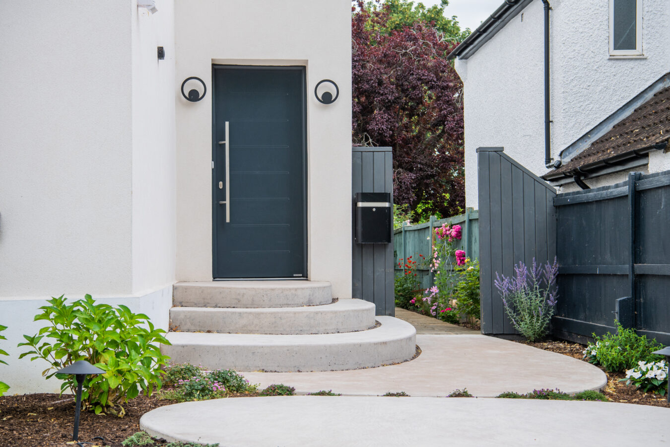Cheltenham garden design front door