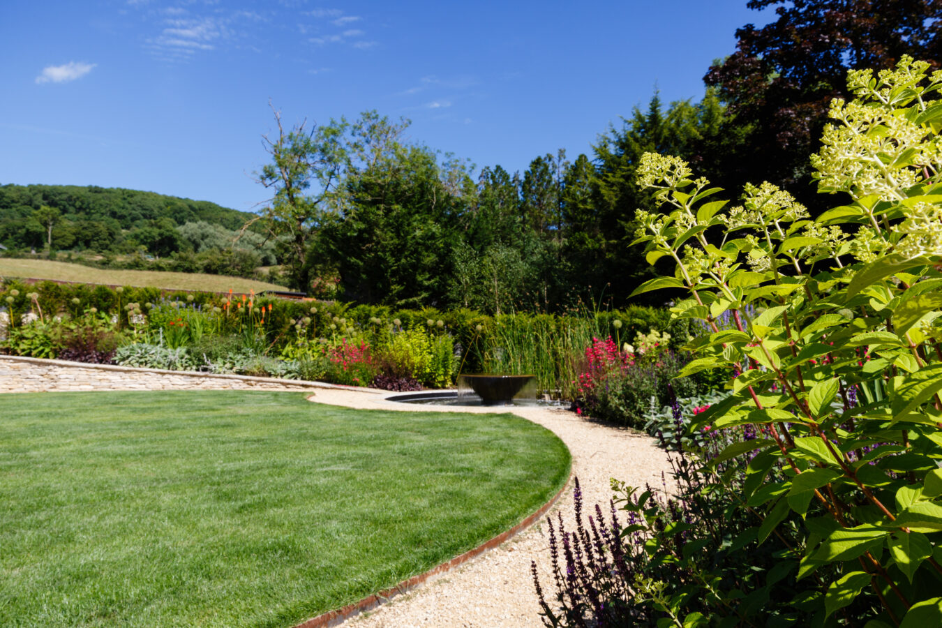 Cleeve-Hill-Garden-5662-1350x900