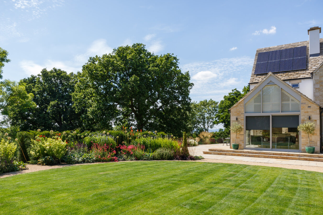 Cleeve-Hill-Garden-5668-1350x900