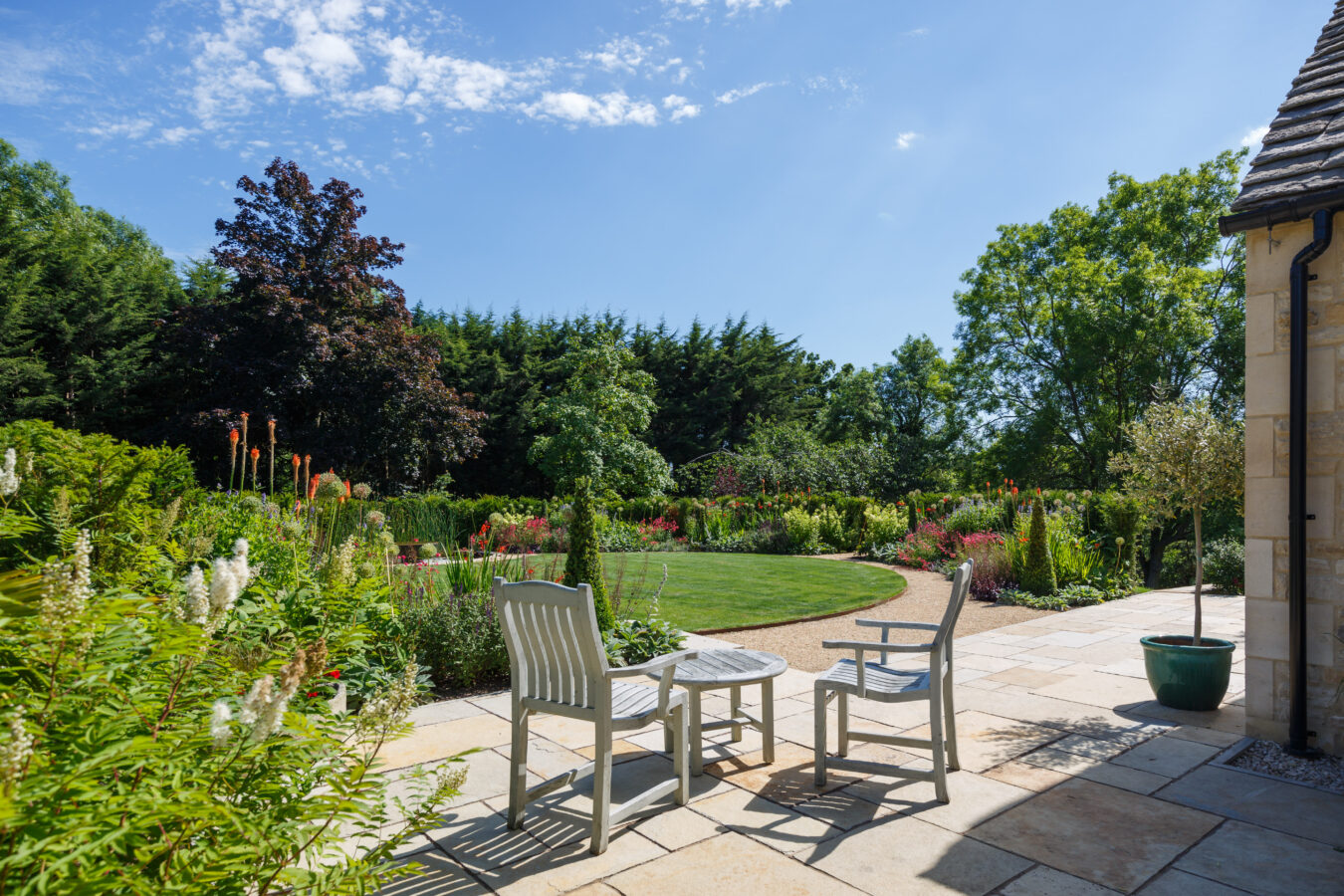 Cleeve-Hill-Garden-5932-1350x900