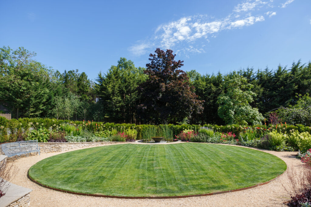 Cleeve Hill Garden 5944