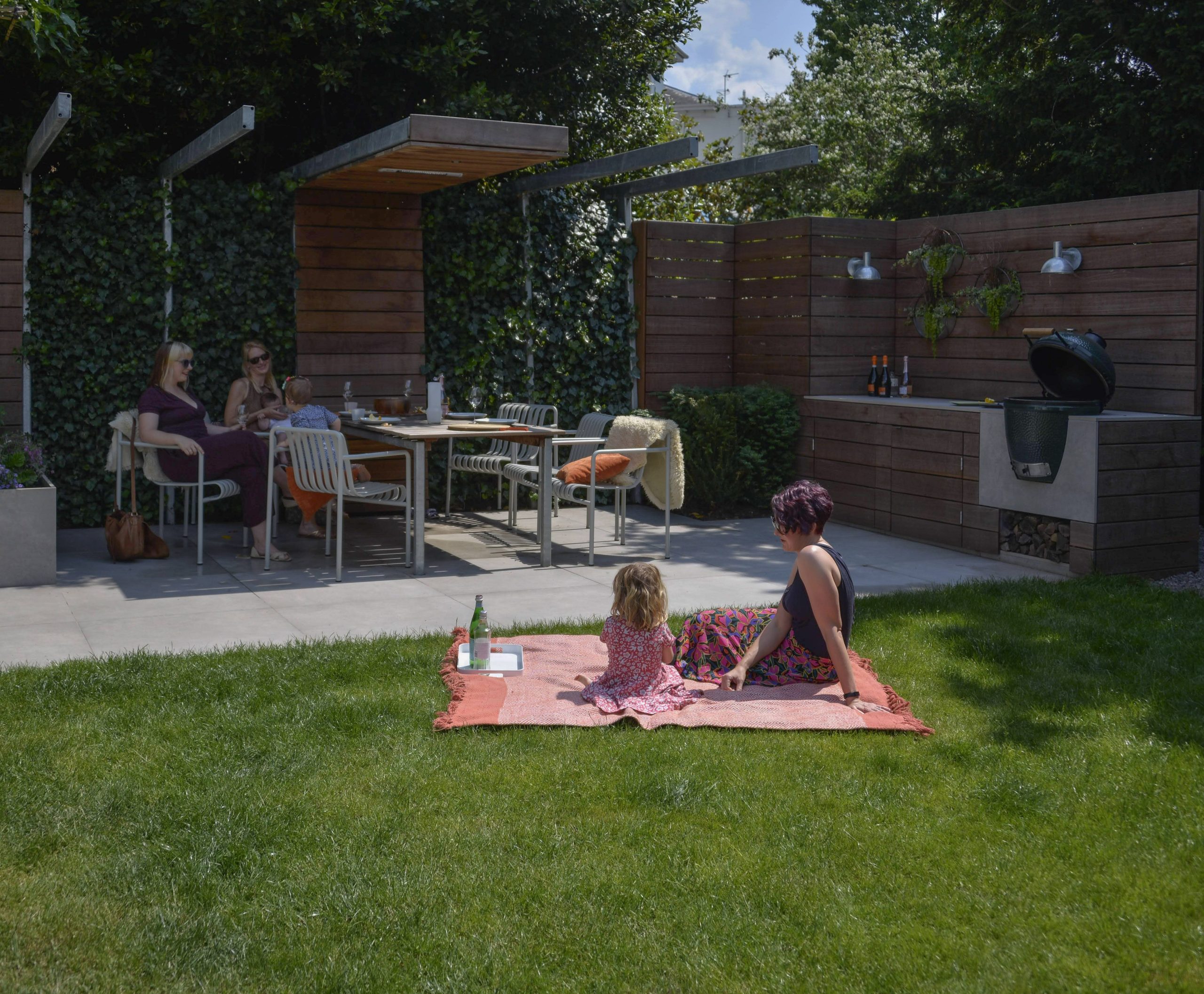 Garden kitchen