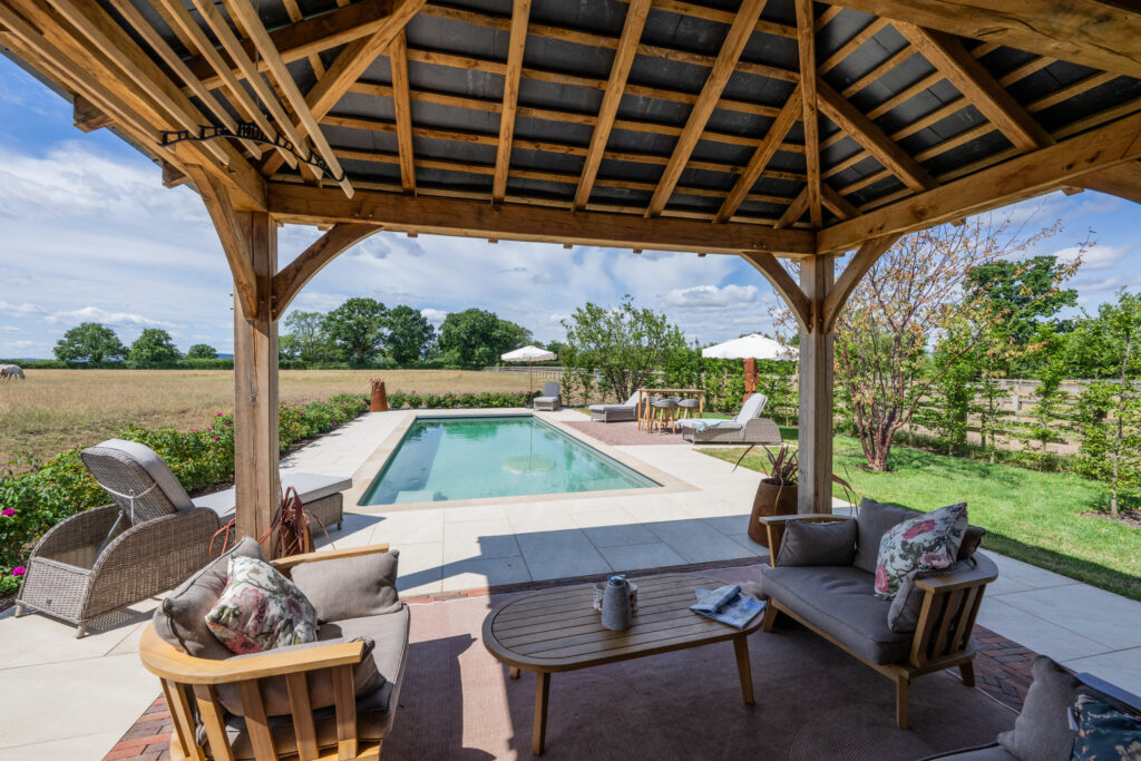 Swimming pool design and consttruction on the Cotswolds