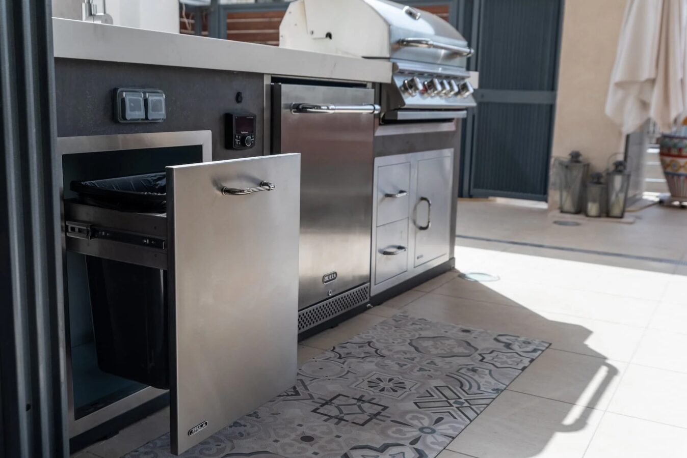 Bull-outdoor-kitchen-3-1348x900